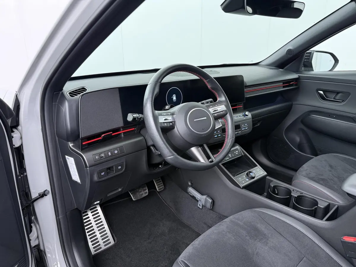 1.6 GDI HEV N Line Sky | BOSE Audio | Schuif-/kanteldak | El. voorstoelen |