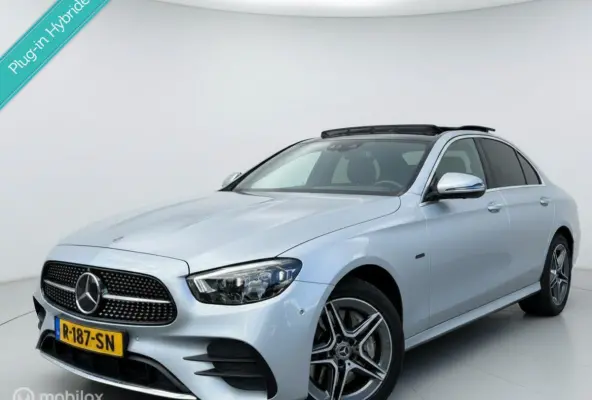 E300 e 4MATIC AMG Line Pano Burmester 360 Camera Carplay Adaptieve Cruise