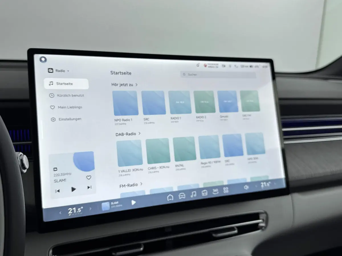 RWD Long Range 80.8 kWh Nieuw Model | Trekhaak | Apple Carplay