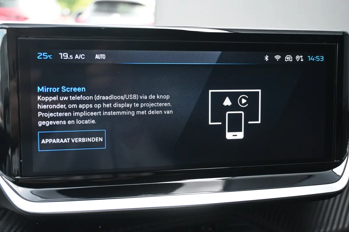 1.2 Hybrid 145 Allure Tot 8 Jaar Garantie! | Navigatie | Achteruitrijcamera | Draadloos Apple Carplay & Android Auto | !!