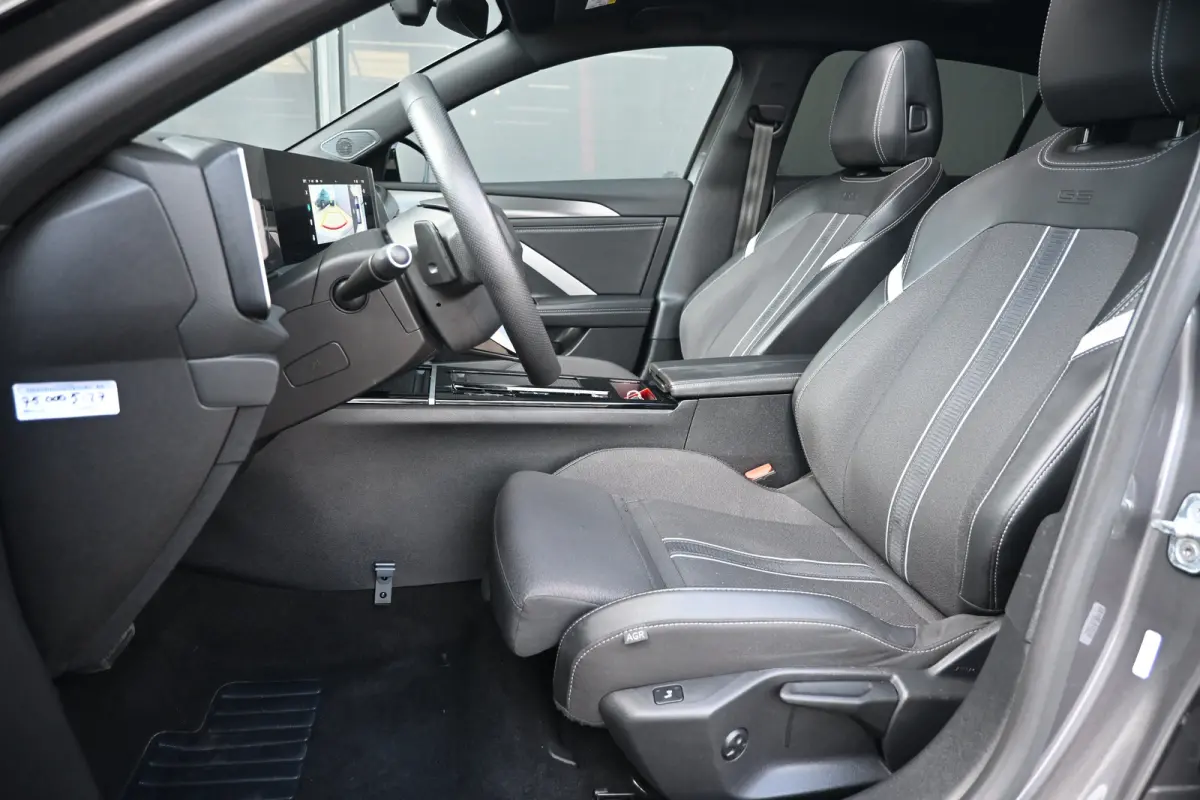 1.2 Turbo Hybrid GS 145pk | Schuif-/Kanteldak | Navigatie | Stoel/Stuurverwarming | AGR-Stoelen | Climate Control | !!