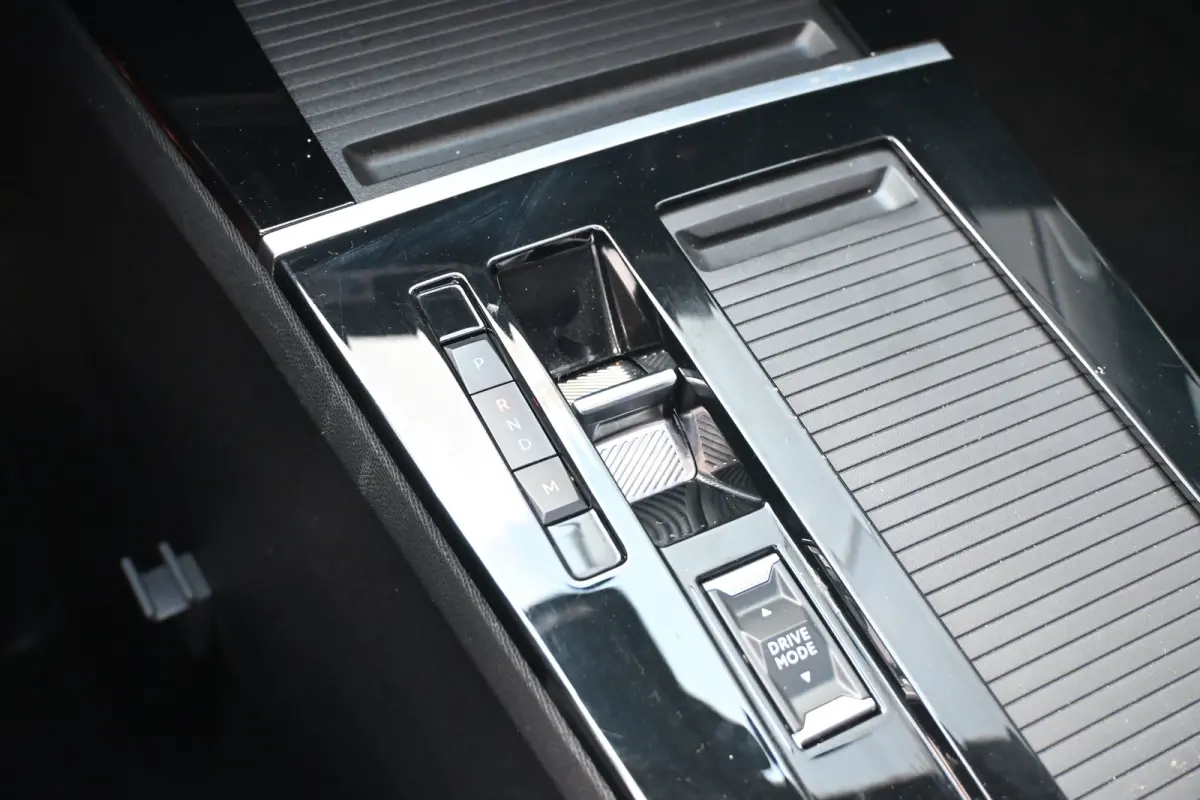 1.2 Turbo Hybrid GS 145pk | Schuif-/Kanteldak | Navigatie | Stoel/Stuurverwarming | AGR-Stoelen | Climate Control | !!
