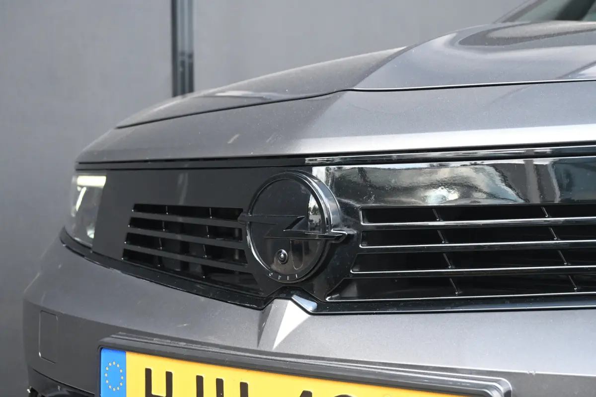 1.2 Turbo Hybrid GS 145pk | Schuif-/Kanteldak | Navigatie | Stoel/Stuurverwarming | AGR-Stoelen | Climate Control | !!