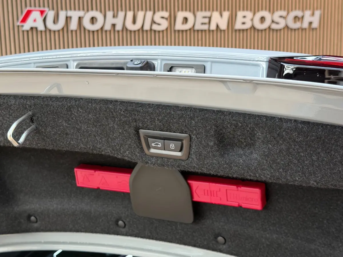 EDrive40 84 kWh M Sport - Pano - 360 - H&K - Keyles