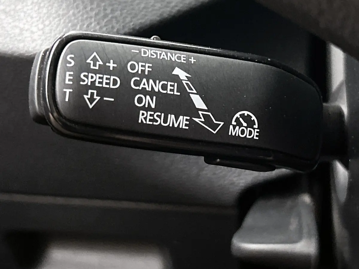 1.5 TSI 150Pk Automaat ACT Business Edition / Trekhaak / Pdc.+Camera / Airco-ecc./ Navigatie / Apk 05-2028