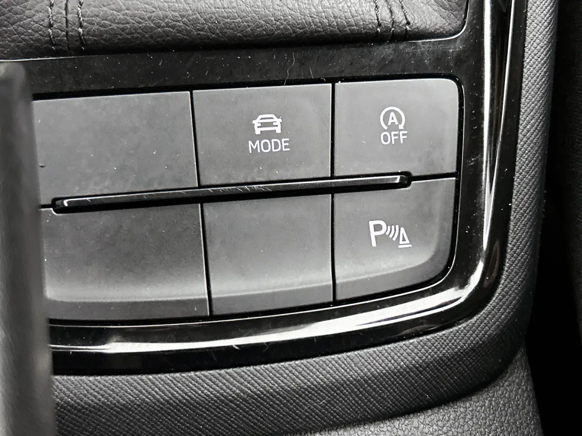 1.5 TSI 150Pk Automaat ACT Business Edition / Trekhaak / Pdc.+Camera / Airco-ecc./ Navigatie / Apk 05-2028