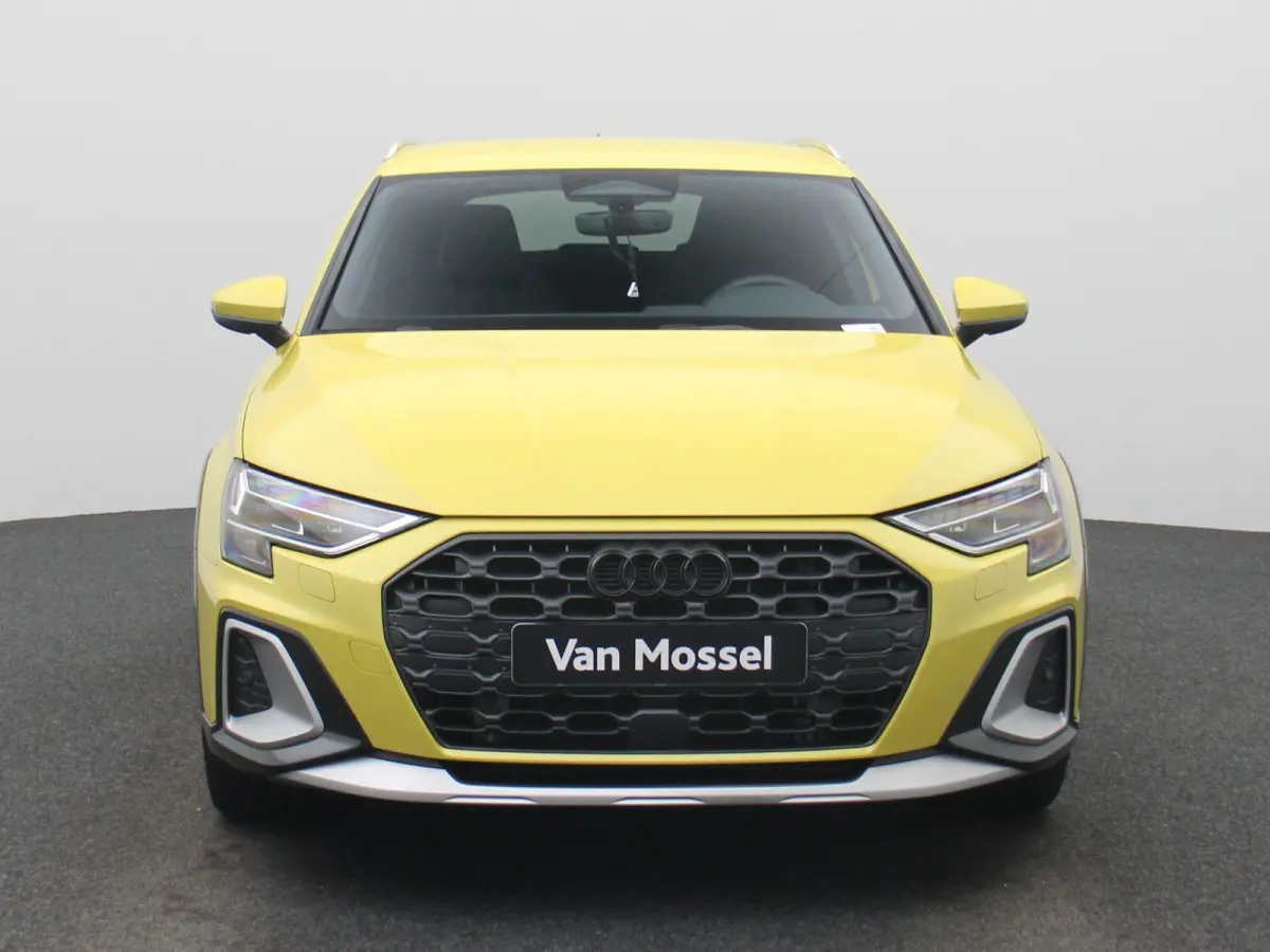 40 TFSI e Advanced 204 PK | Adaptive cruise control | Sonos | Dodehoekdetectie | Stoelverwarming | Achteruitrijcamera | Climate control | Trekhaak | Privacy glas