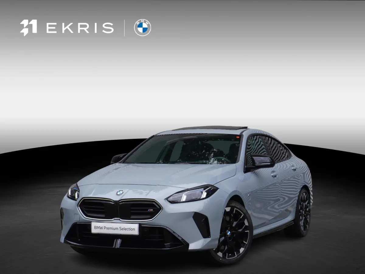 M235 xDrive | M Sportpakket Pro | Innovation Pack | Stuurwielrand verwarmd | Glazen panoramadak | Elektrisch verstelbare stoelen | Driving Assistant Professional | Harman Kardon HiFi Sound s