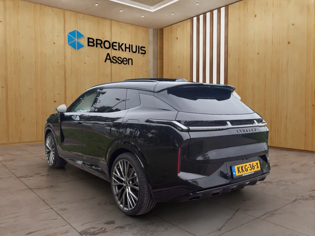 More | BLIS | Harman Kardon | Stoel + stuur verwarming | 360 Camera |