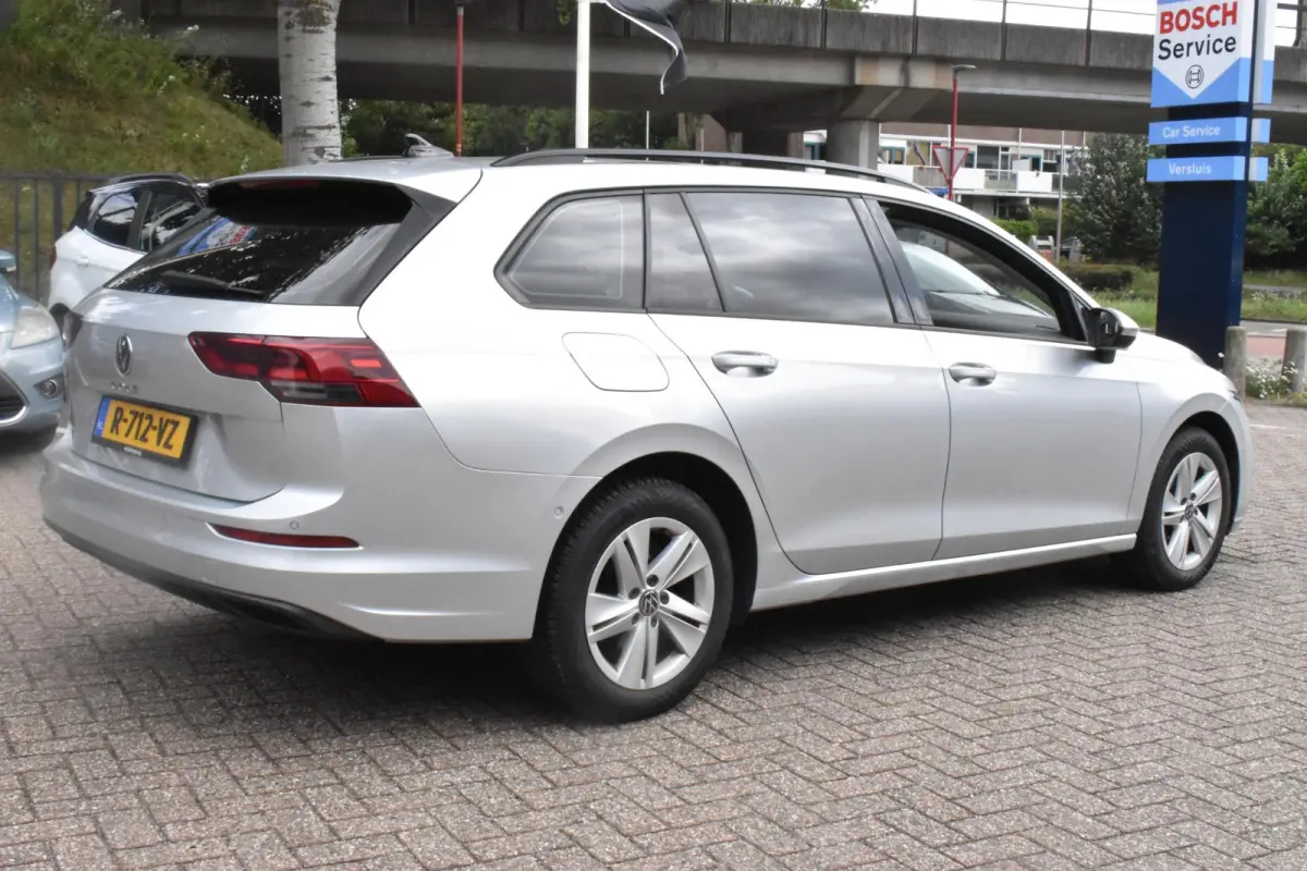 1.0 TSI Life Business BSM | Navigatie | Stuur/Stoelverwarming | Sfeerverlichting | 12 mnd BOVAG garantie | Whatsapp 06-53188999
