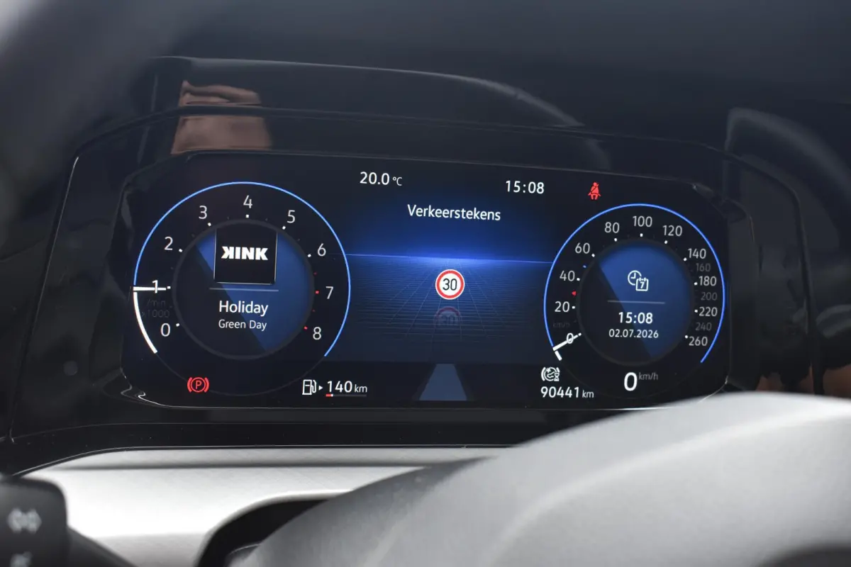 1.0 TSI Life Business BSM | Navigatie | Stuur/Stoelverwarming | Sfeerverlichting | 12 mnd BOVAG garantie | Whatsapp 06-53188999
