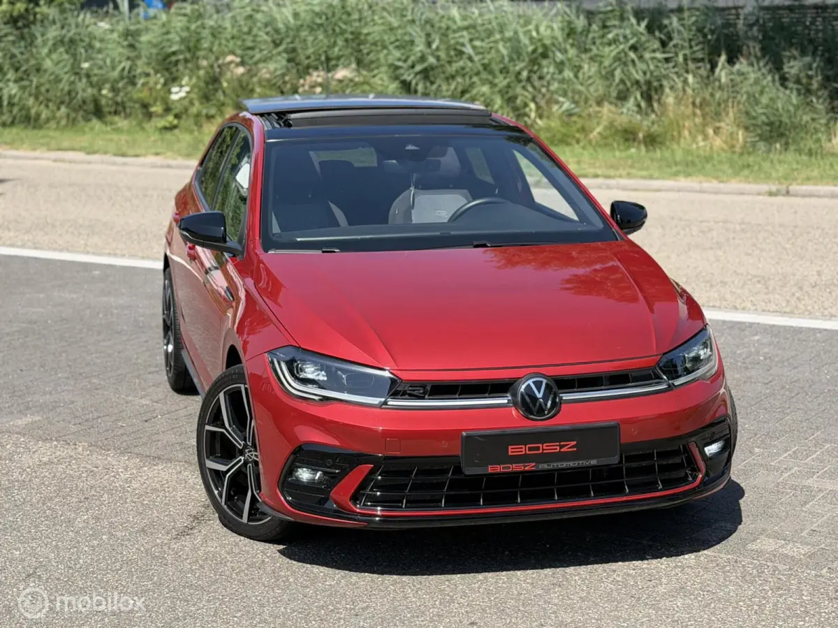 1.0 TSI DSG 3x R-Line PANO IQ CAMERA KEYLESS