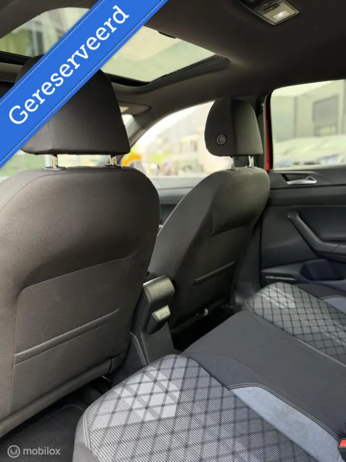 1.0 TSI DSG 3x R-Line PANO IQ CAMERA KEYLESS