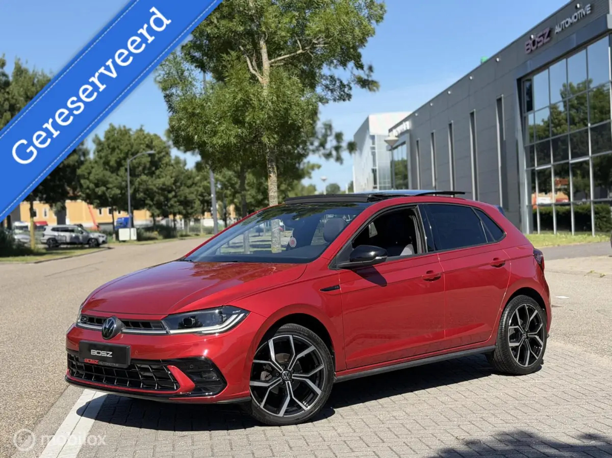 1.0 TSI DSG 3x R-Line PANO IQ CAMERA KEYLESS