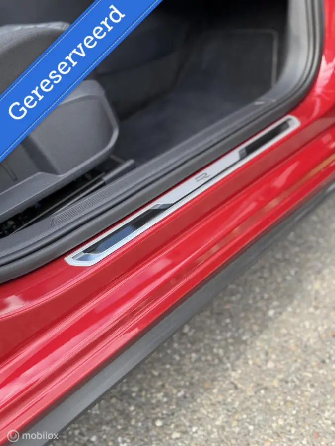 1.0 TSI DSG 3x R-Line PANO IQ CAMERA KEYLESS