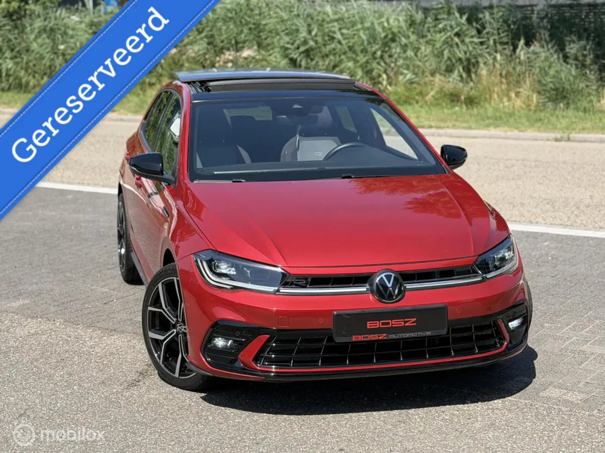 1.0 TSI DSG 3x R-Line PANO IQ CAMERA KEYLESS