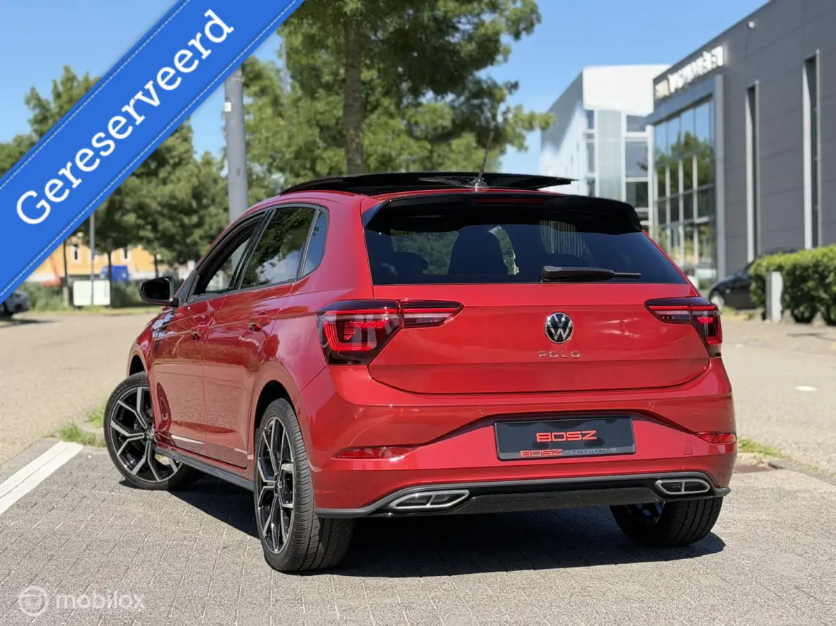 1.0 TSI DSG 3x R-Line PANO IQ CAMERA KEYLESS