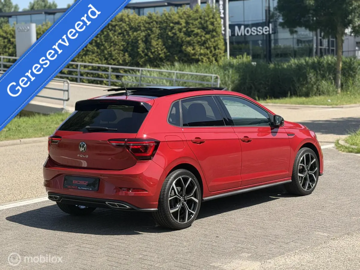 1.0 TSI DSG 3x R-Line PANO IQ CAMERA KEYLESS
