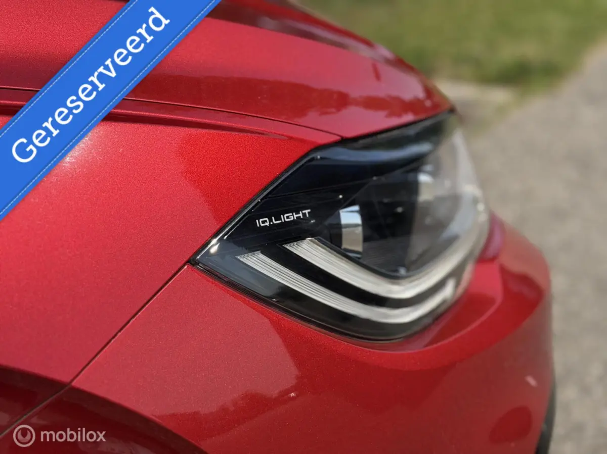 1.0 TSI DSG 3x R-Line PANO IQ CAMERA KEYLESS