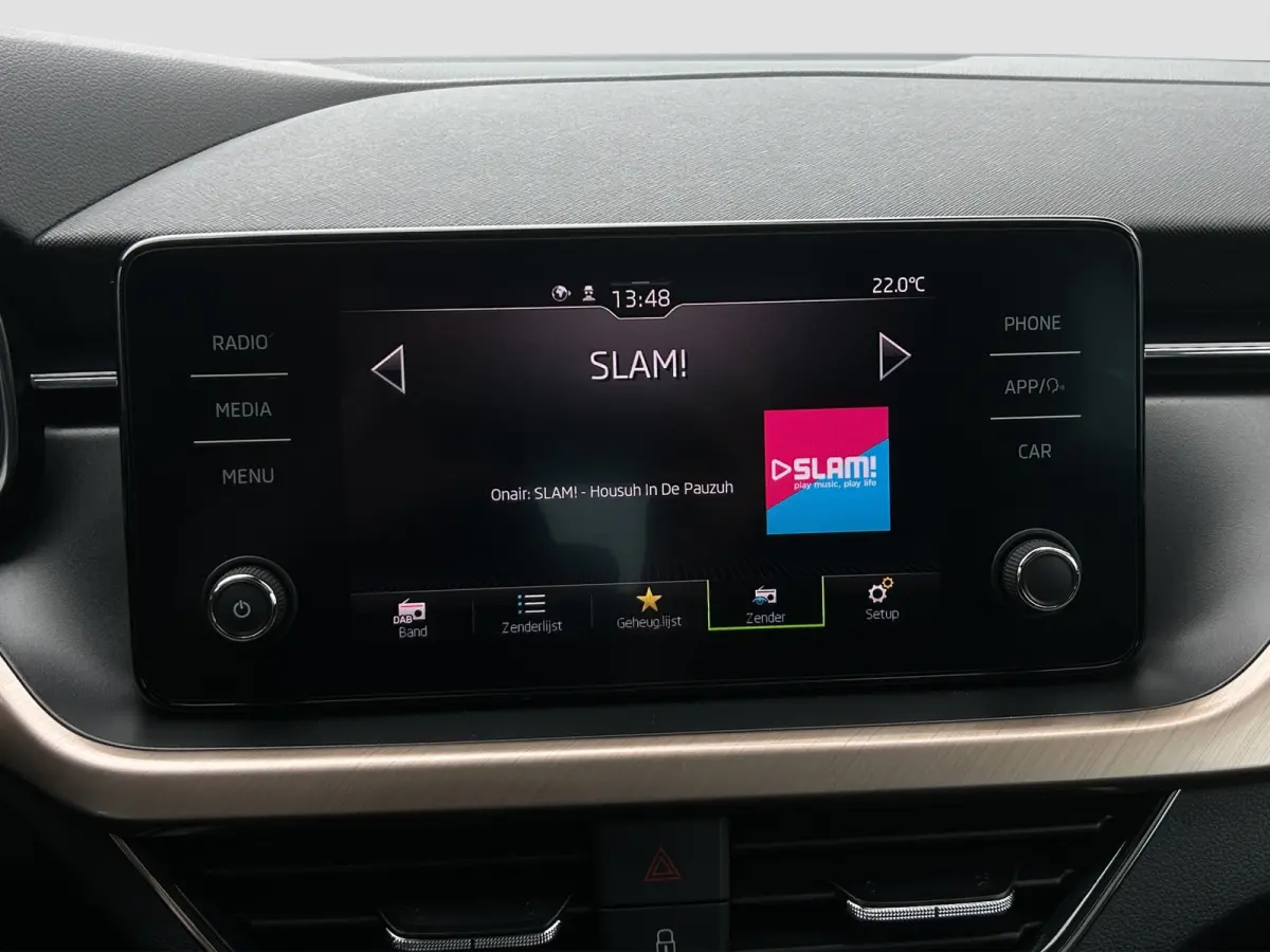1.0 TSI 115pk First Edition | Panoramadak | Full LED | Cruise Control | Apple Carplay
