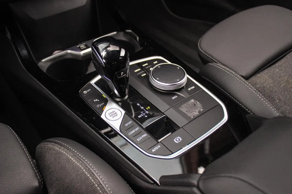 118i | Sport Line | 1e eigenaar | NL auto | Active Guard Plus | Stoelverwarming | Sportstoelen | LED | Sportstuur | Cruise control | Climate control | DAB | Park Assistant
