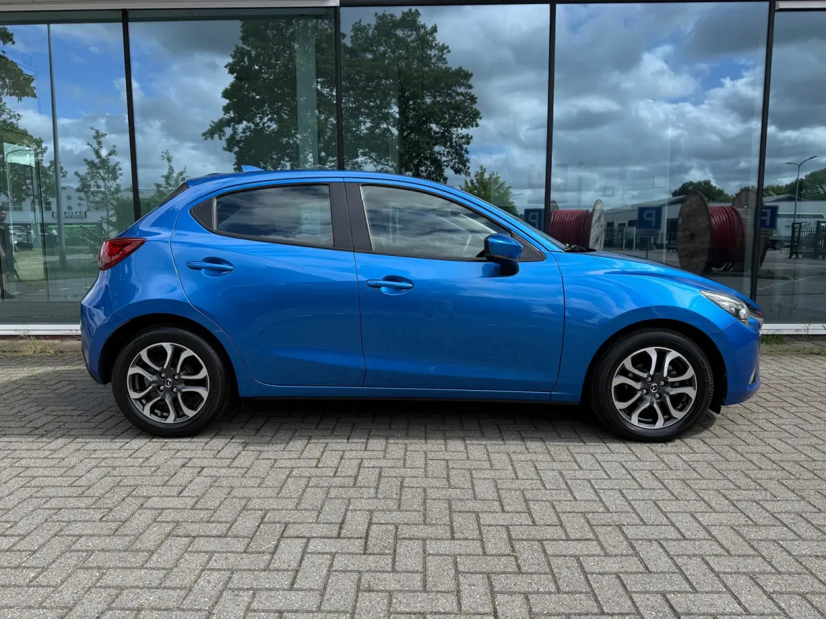 1.5 Skyactiv-G Dynamic+ - Navi - Airco - Parkeerhulp - Org.NL