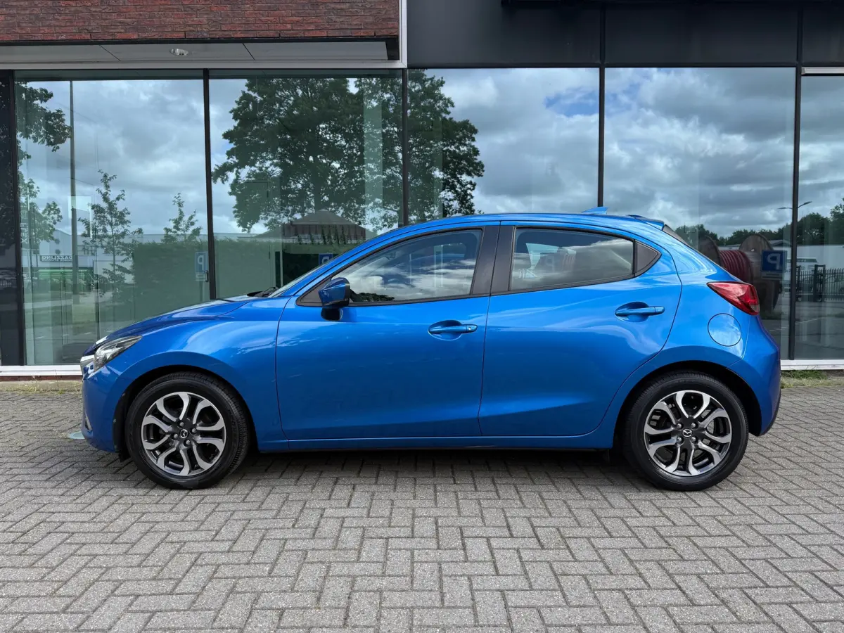 1.5 Skyactiv-G Dynamic+ - Navi - Airco - Parkeerhulp - Org.NL