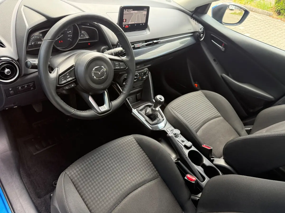 1.5 Skyactiv-G Dynamic+ - Navi - Airco - Parkeerhulp - Org.NL
