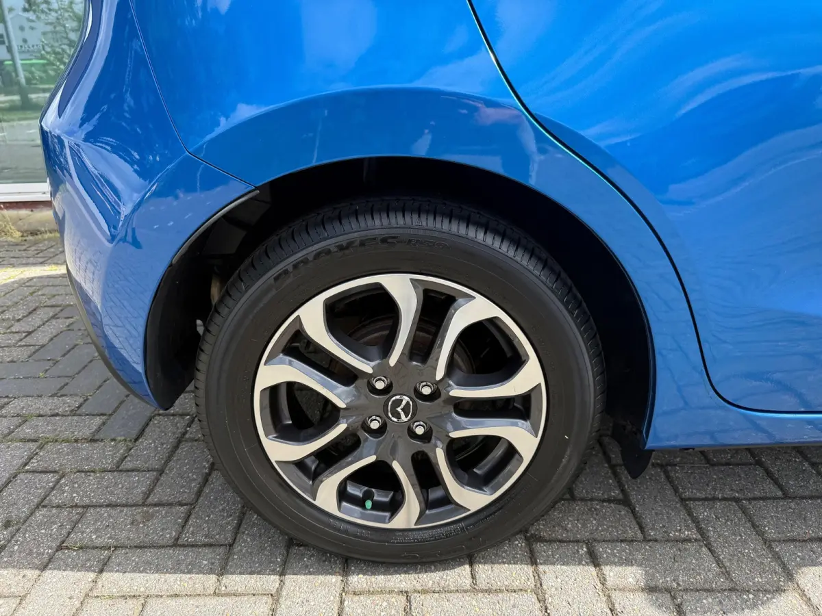 1.5 Skyactiv-G Dynamic+ - Navi - Airco - Parkeerhulp - Org.NL
