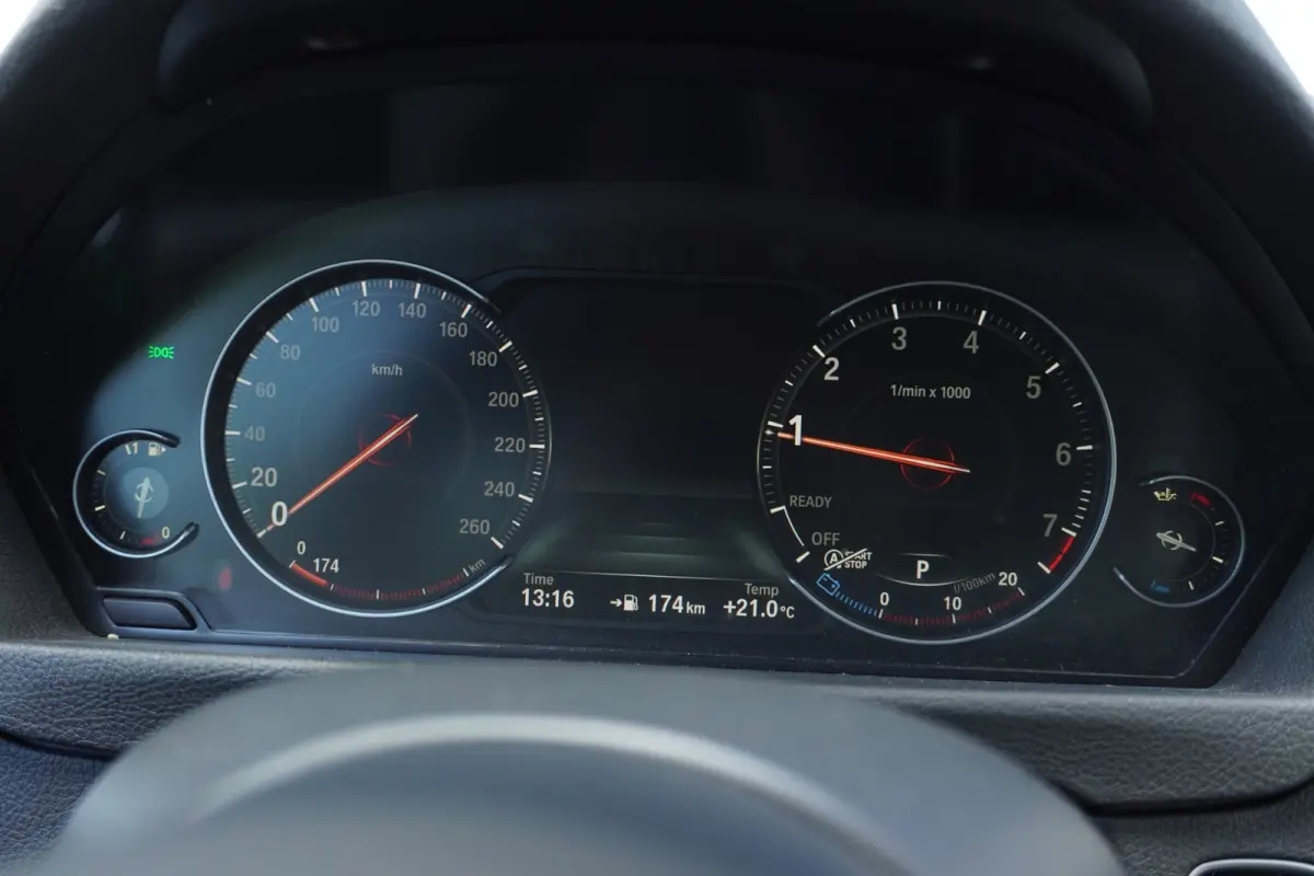 318i M Sport elek-Klep+Led+Volleder+navigatie+stoel-verw+Media-Pack+18"Lmv = ORIG/DEALER/NL !! OKT-2019