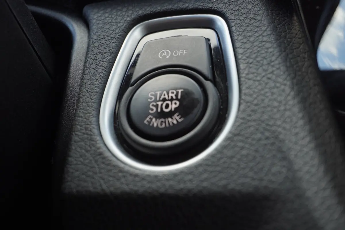 318i M Sport elek-Klep+Led+Volleder+navigatie+stoel-verw+Media-Pack+18"Lmv = ORIG/DEALER/NL !! OKT-2019