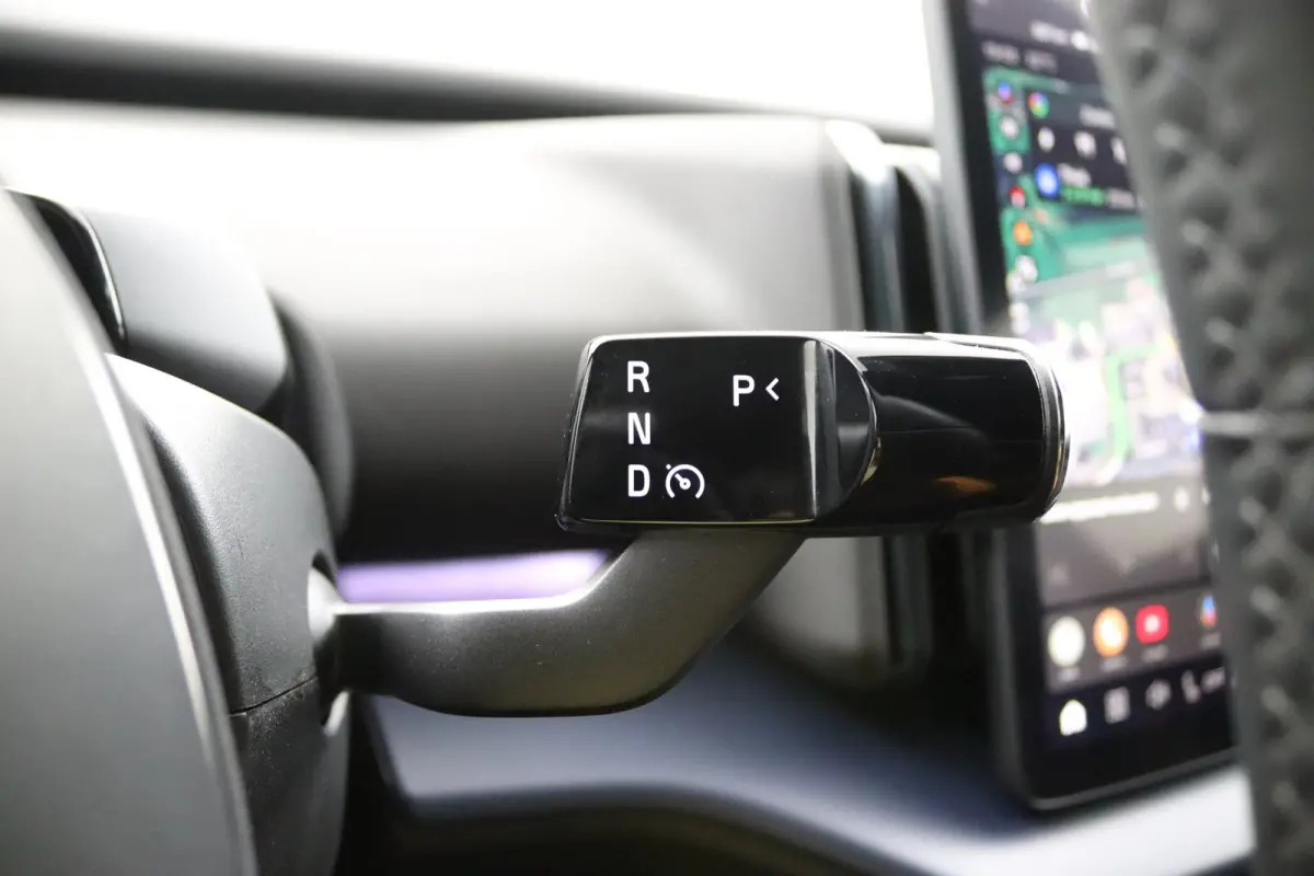 Single Motor Extended Range Plus 69 kWh | Leder | Harman/Kardon | Camera | Keyless | CarPlay/Android Auto | Adaptive Cruise | BLIS | Elektrische Achterklep