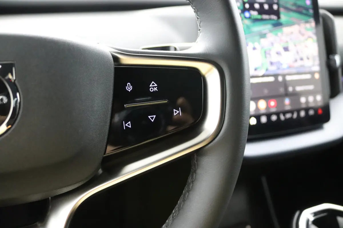 Single Motor Extended Range Plus 69 kWh | Leder | Harman/Kardon | Camera | Keyless | CarPlay/Android Auto | Adaptive Cruise | BLIS | Elektrische Achterklep