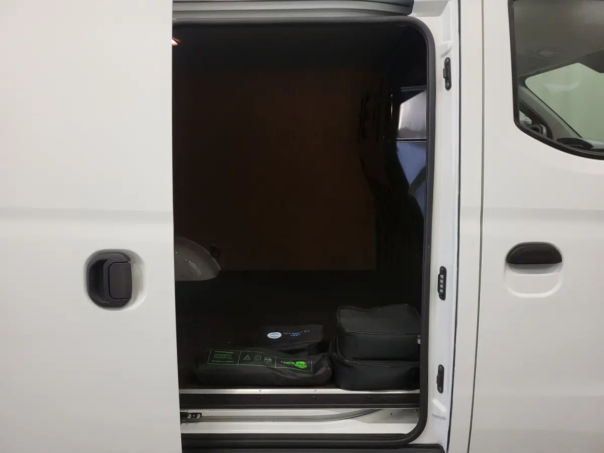 53kWh 240km Elektrisch!