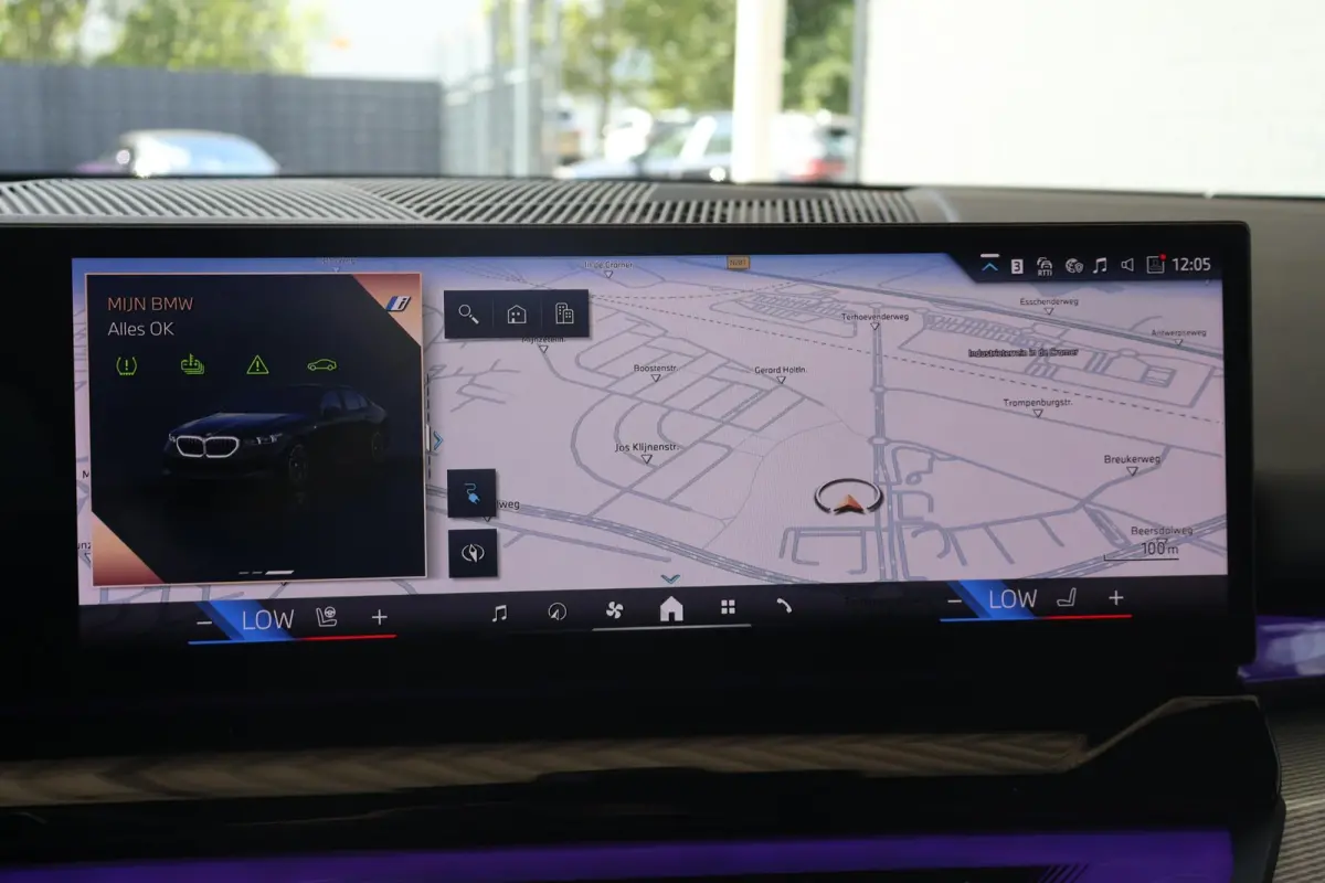 eDrive40 84 kWh | SOH 99.4% | M Sport | Driving Assistant Plus | Harman Kardon | Iconic Glow
