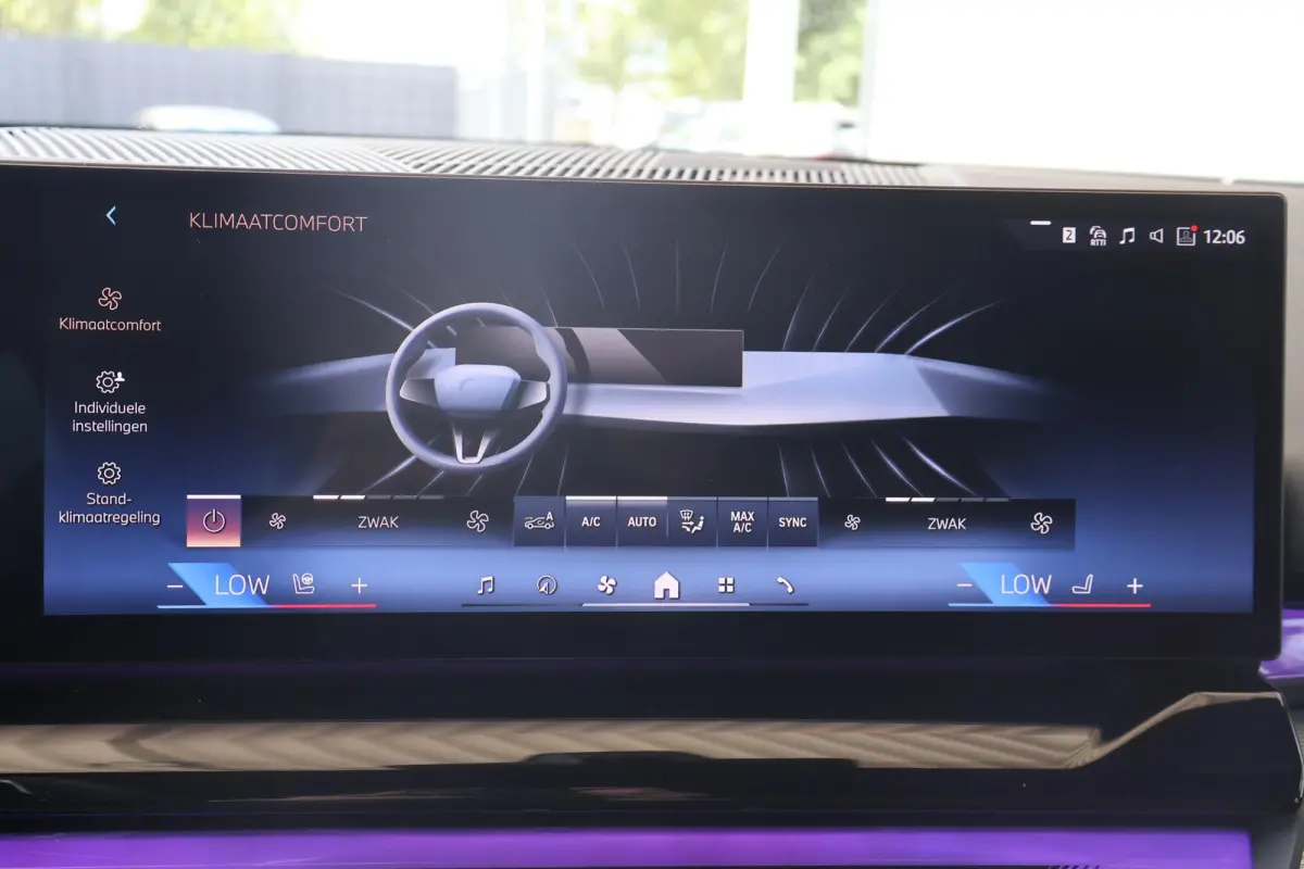 eDrive40 84 kWh | SOH 99.4% | M Sport | Driving Assistant Plus | Harman Kardon | Iconic Glow
