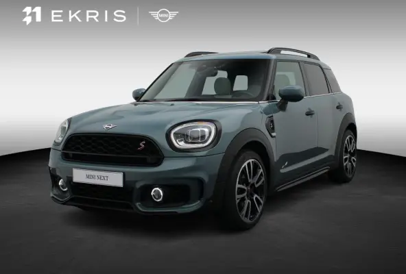 Cooper S ALL4 John Cooper Works + Harman-Kardon + Glazen panoramadak + 	Achteruitrijcamera + Comfort Access + Elektrisch verwarmde voorstoelen + 19'' + 	Park Assistant