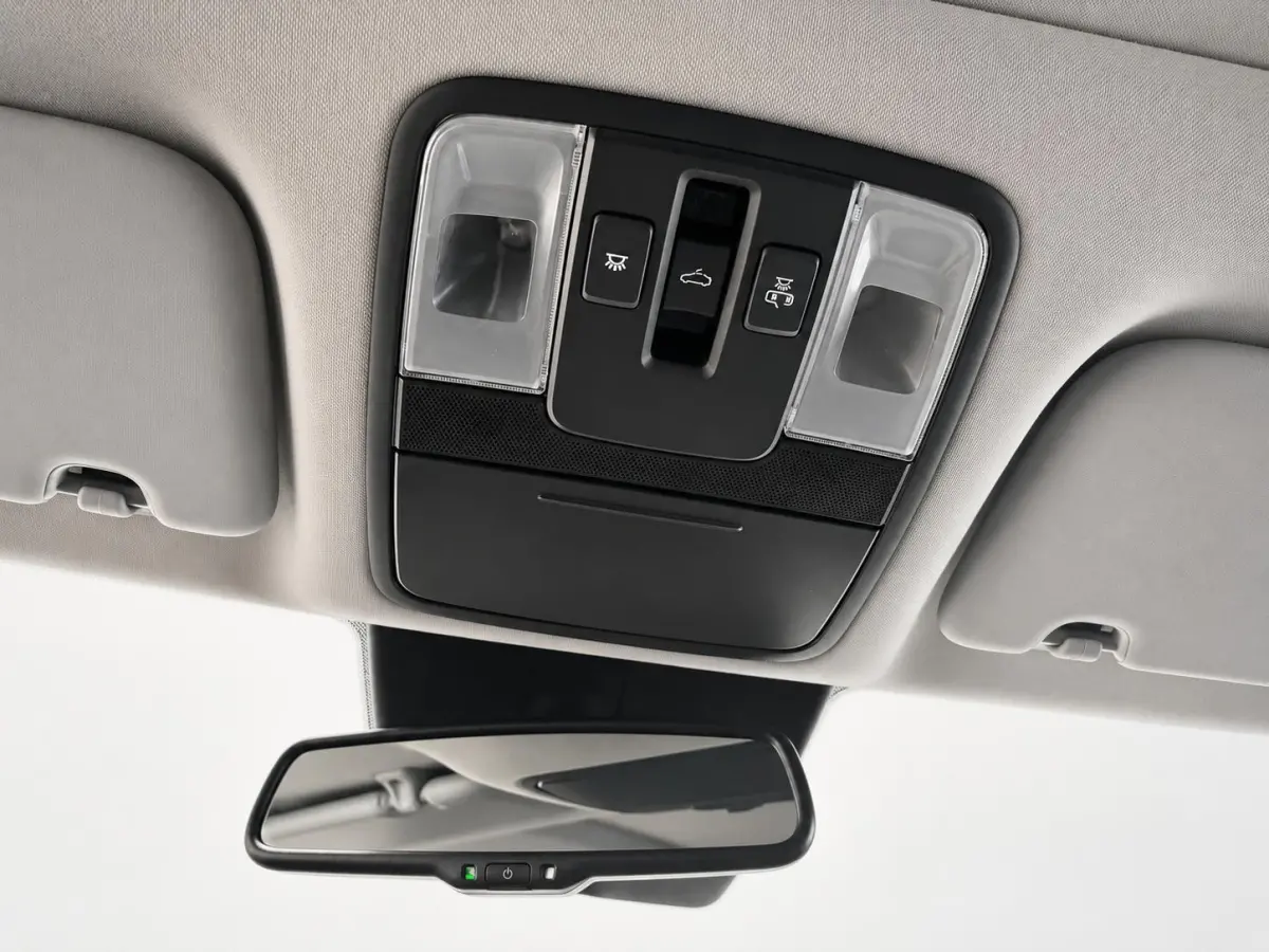 1.0 T-GDi DynamicLine Navigatie Apple Carplay Android Auto Camera Parkeersensoren achter Cruise Control Half leder Full Led Climate Control Lichtmetalen velgen