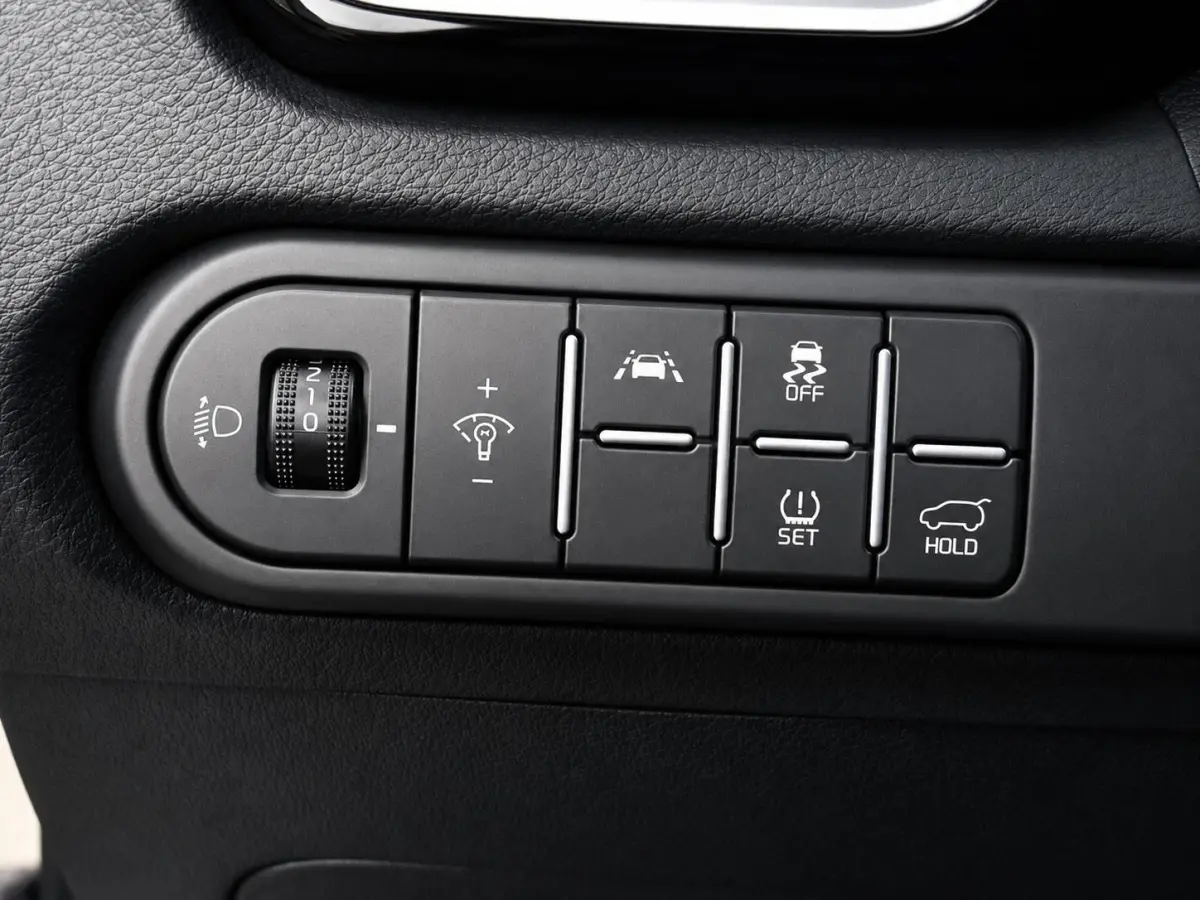 1.0 T-GDi DynamicLine Navigatie Apple Carplay Android Auto Camera Parkeersensoren achter Cruise Control Half leder Full Led Climate Control Lichtmetalen velgen