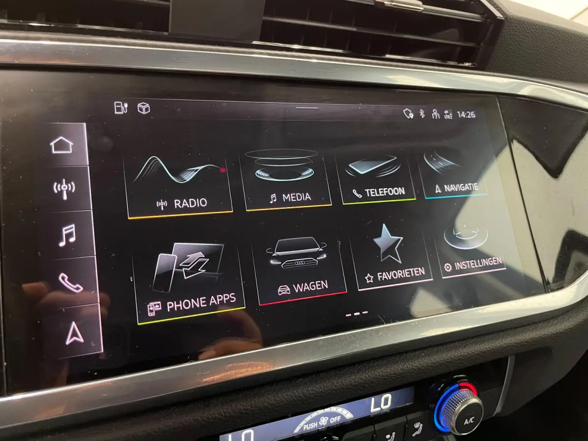 45 TFSI e S-tronic Navigatie Apple Carplay Android Auto Parkeersensoren Cruise Control Elektrische achterklep Virtual Cockpit Climate Control Lichtmetalen velgen