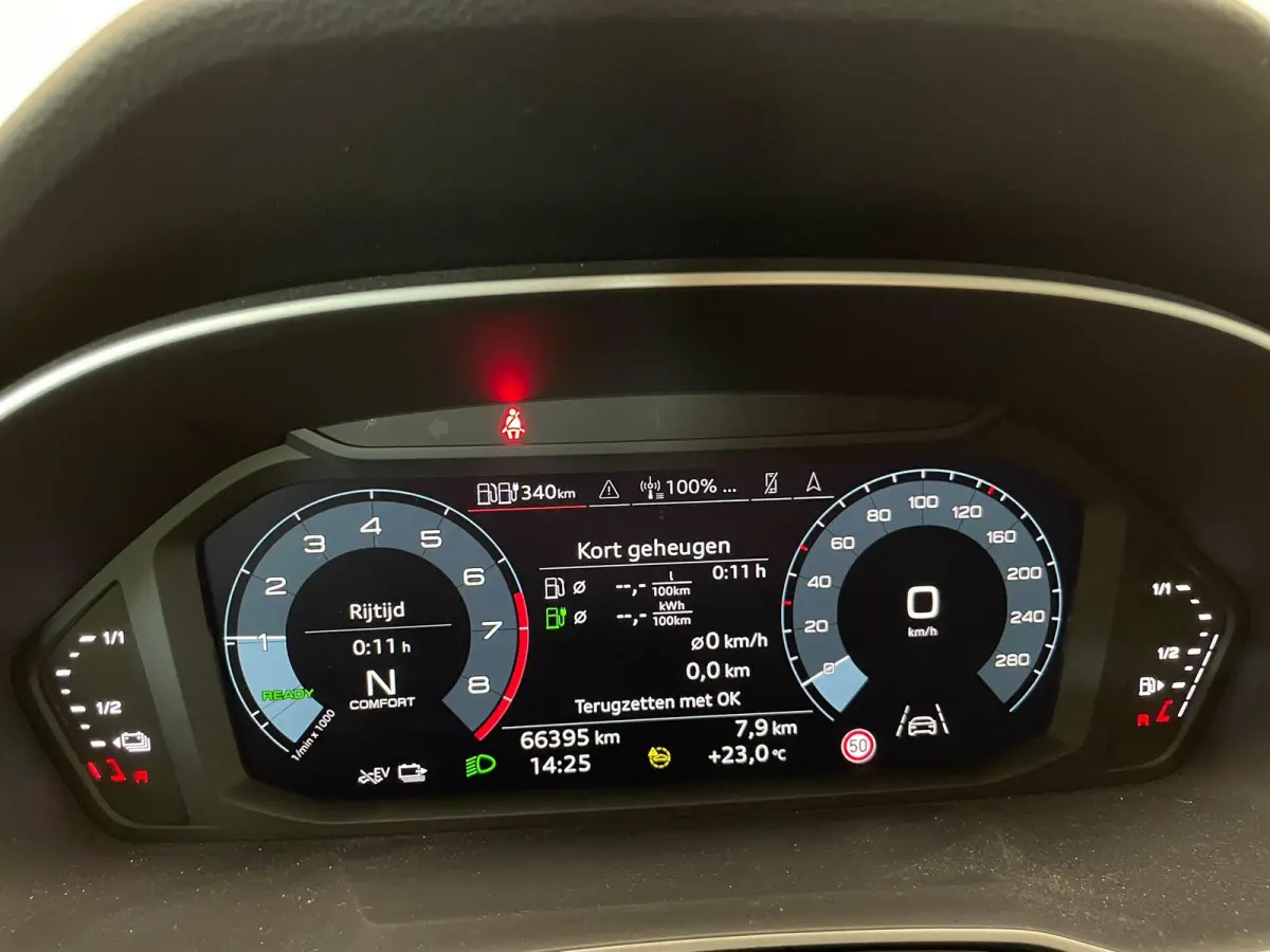 45 TFSI e S-tronic Navigatie Apple Carplay Android Auto Parkeersensoren Cruise Control Elektrische achterklep Virtual Cockpit Climate Control Lichtmetalen velgen