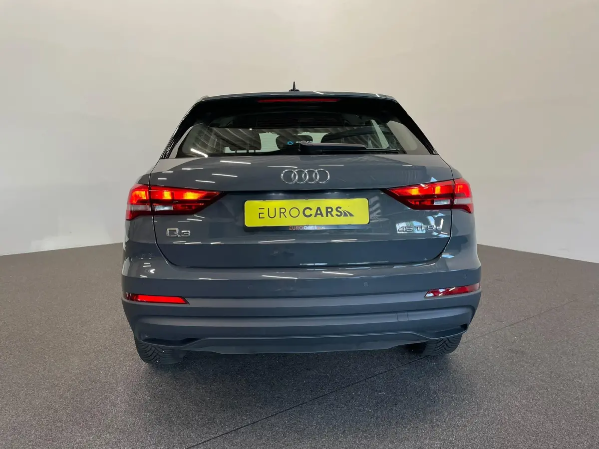 45 TFSI e S-tronic Navigatie Apple Carplay Android Auto Parkeersensoren Cruise Control Elektrische achterklep Virtual Cockpit Climate Control Lichtmetalen velgen