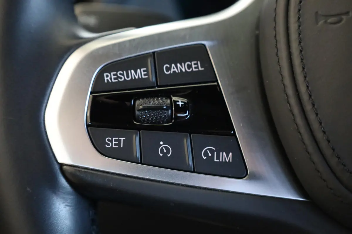 5-deurs 118i | M Sportpakket | Parkeersensoren | Cruise Control | Keyless