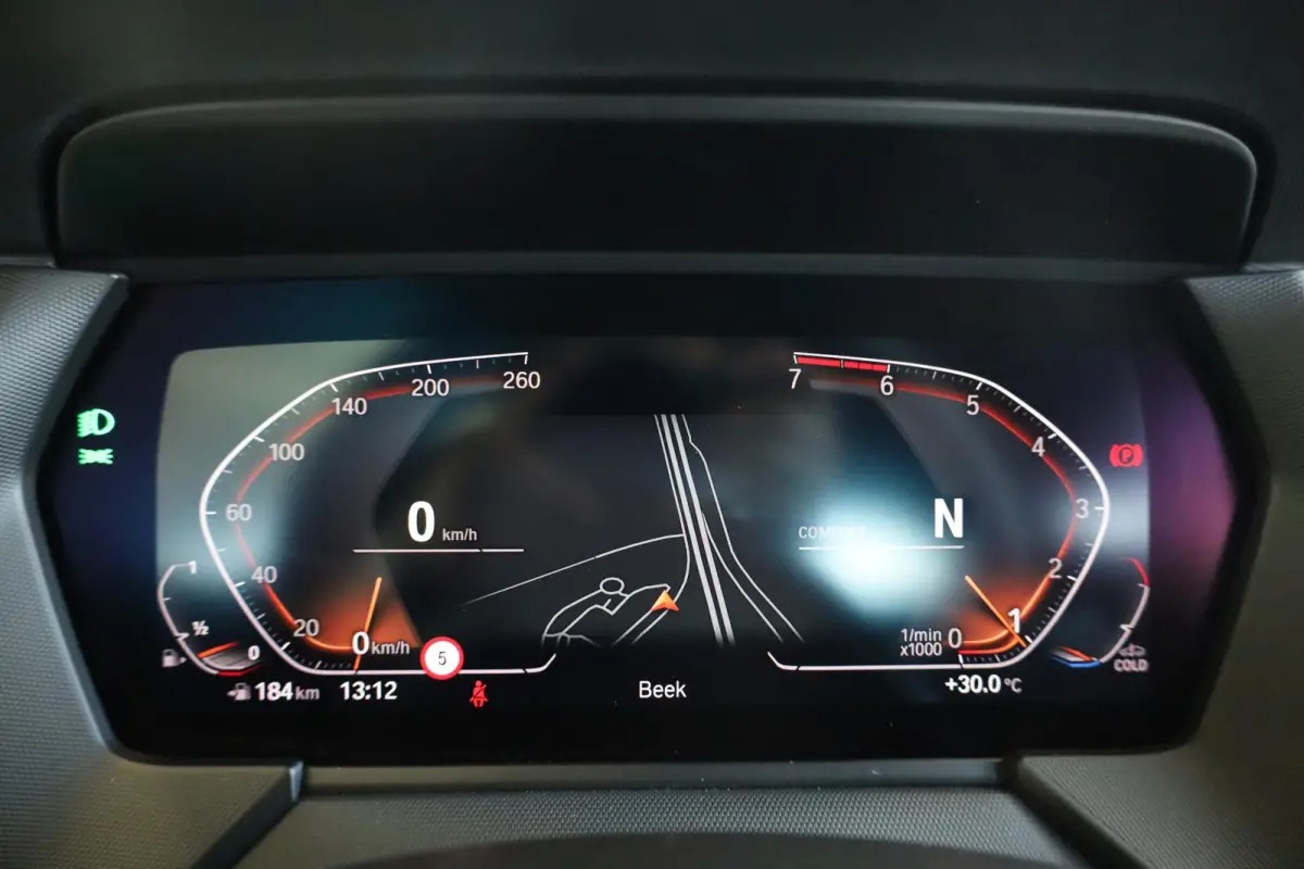 5-deurs 118i | M Sportpakket | Parkeersensoren | Cruise Control | Keyless