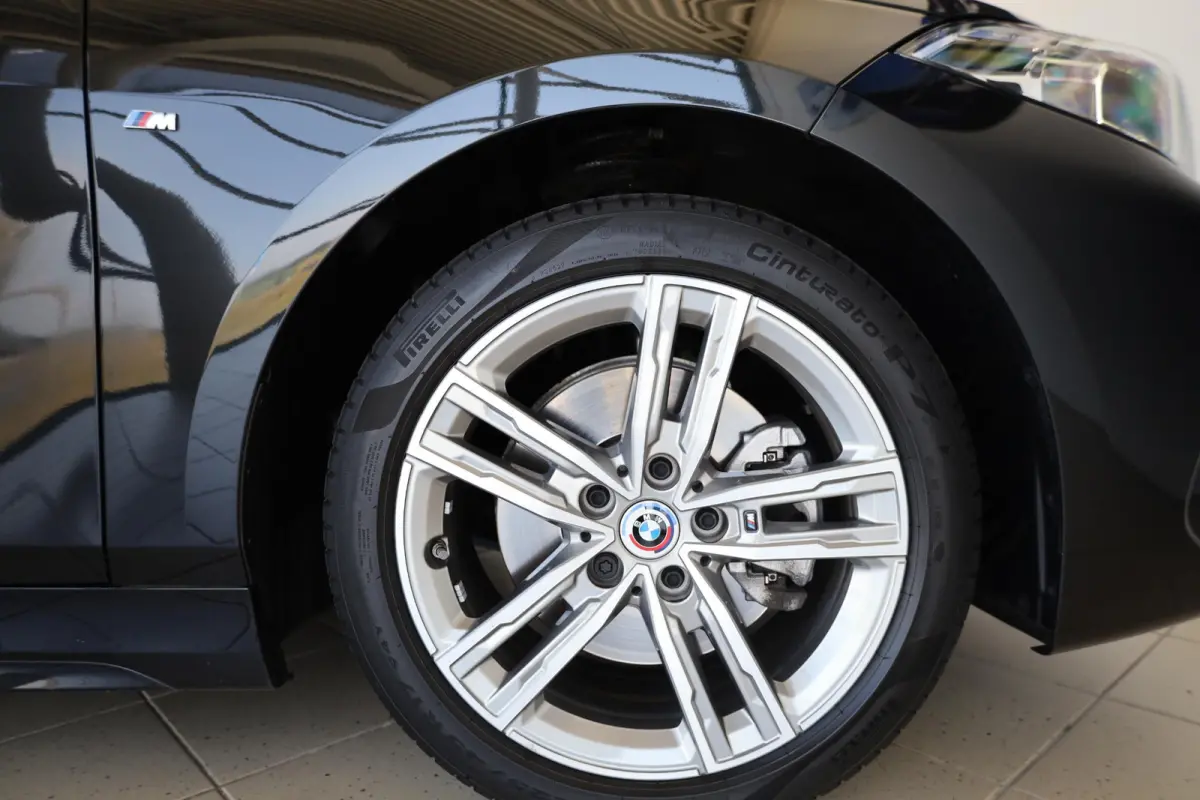 5-deurs 118i | M Sportpakket | Parkeersensoren | Cruise Control | Keyless