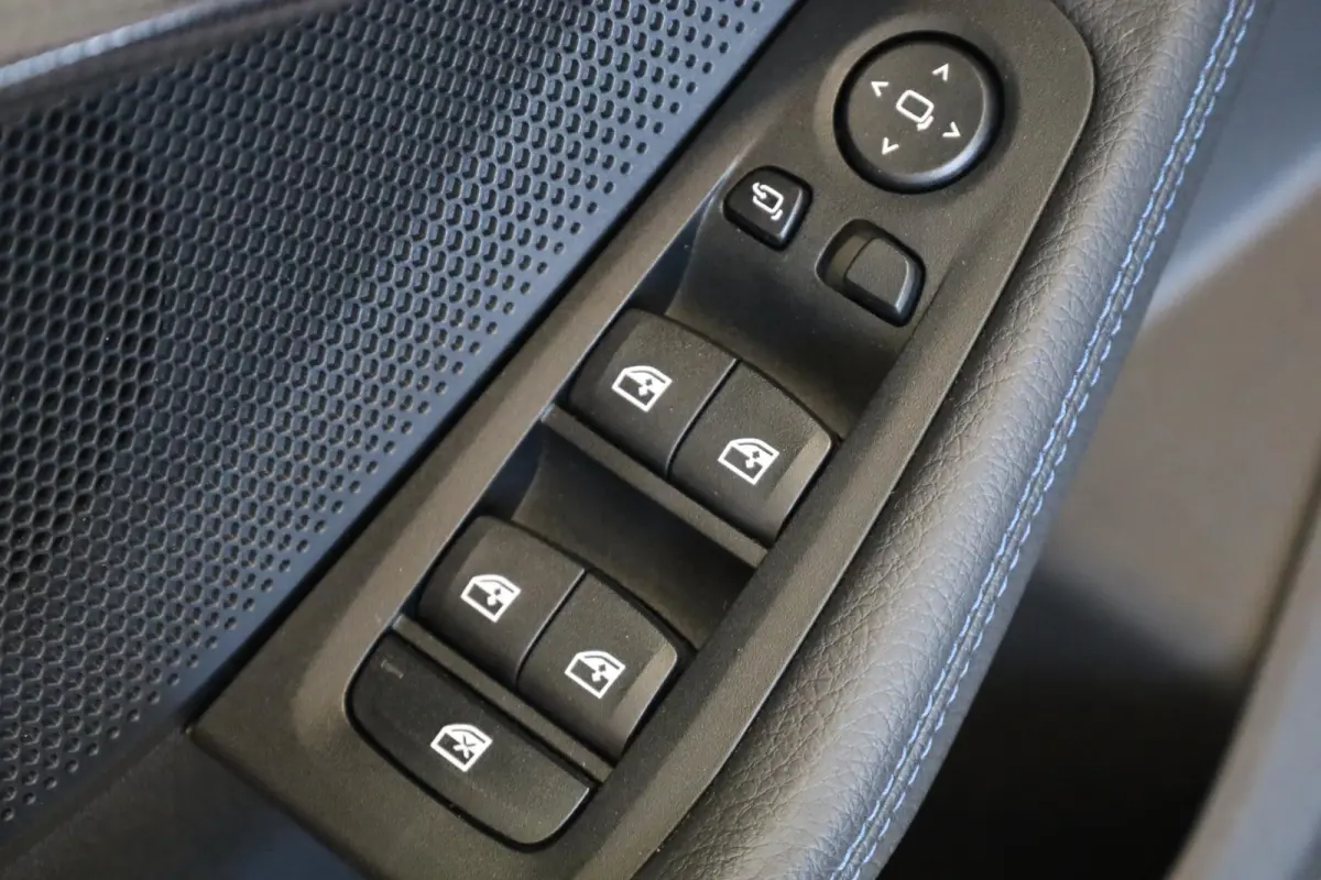 5-deurs 118i | M Sportpakket | Parkeersensoren | Cruise Control | Keyless