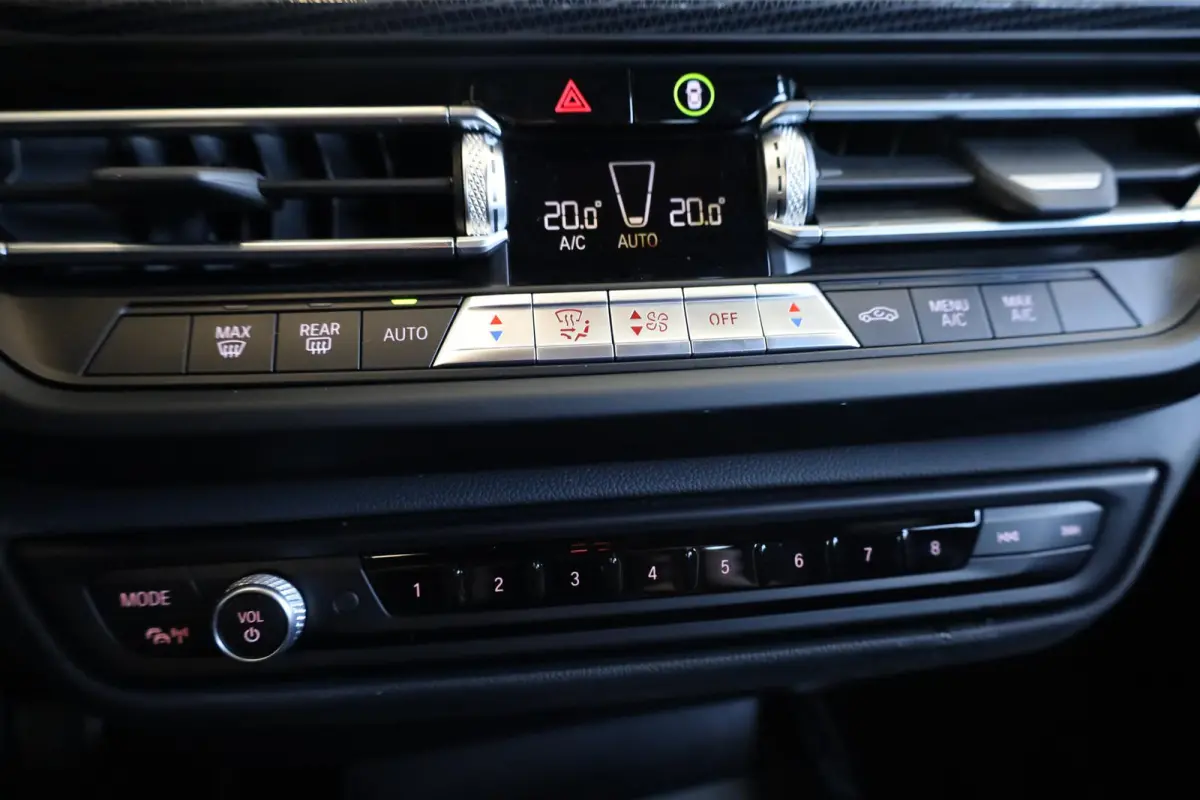 5-deurs 118i | M Sportpakket | Parkeersensoren | Cruise Control | Keyless