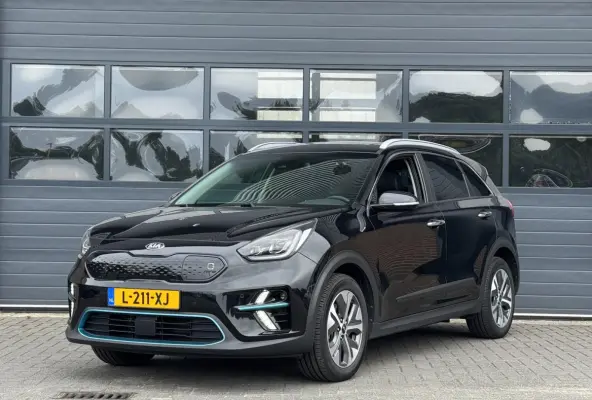 EXECUTIVELINE 64 KWH (100% SOH) I WARMTEPOMP I SCHUIF/KANTELDAK I STOELVERWARMING I ALL-IN PRIJS