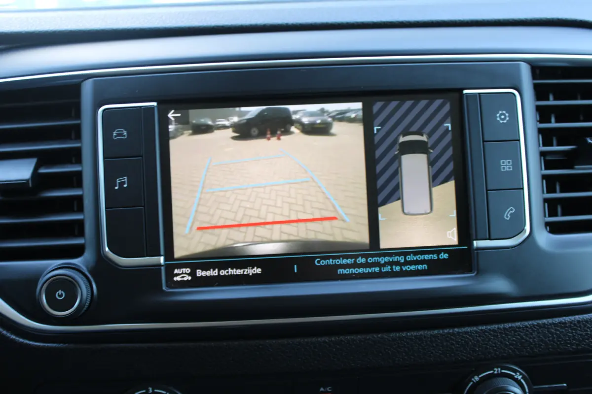 L2 75 kWh | CAMERA | BETIMMERING | SIDE + BACK BARS | APPLE CARPLAY/ANDROID AUTO |