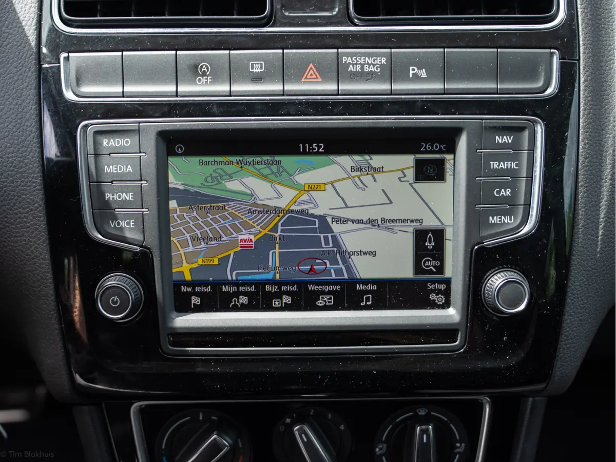 1.2 TSI Comfortline Business R AUTOMAAT I 2de eig. I R-line I Navi I Carplay I PDC I Cruise I NL-auto I 17" I Trekhaak I